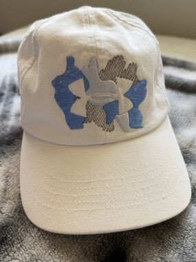 Under Armour Youth Baseball Hat Cap White Logo One Size NWT Quick Drying